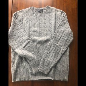 Brookes brothers lambs wool sweater, large